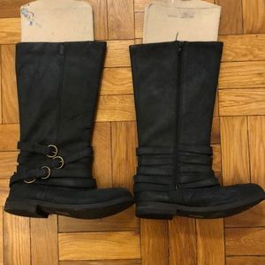 Blowfish Leather boots